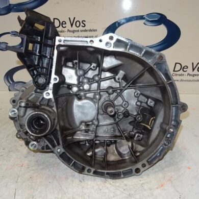 Peugeot 208  Versnellingsbak HMZHM01 2016 9810688480-1612888180 20A701
