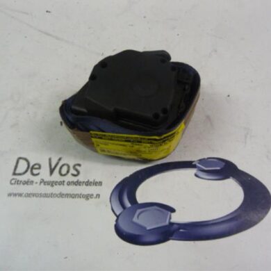 Citroen C5 1.8 16V Rear seatbelt, left 2003 8974KC