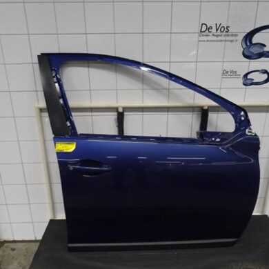Peugeot 2008  Front door 4-door, right 2013 9802970280-9807820380