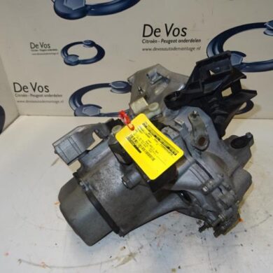 Peugeot 208  Gearbox HMZ-HMZHM01 2012 9803846280-9678376580-1606864380-1608995480 20CR03