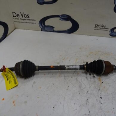 Peugeot 208 1.4 16V Aandrijfas links-voor 8F01-8FP 2013 9803959580-1608957780 20CQ88