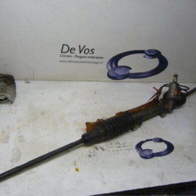 Peugeot 306 1.4 Power steering box 1999 4000V6