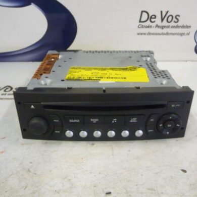 Peugeot 207  Radio CD player 2006 6564L7-6564L6