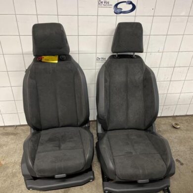 DS Automobiles DS7 Crossback  Bekleding Set (compleet) 2018