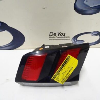 Peugeot 3008  Taillight, right 2017 9810477780