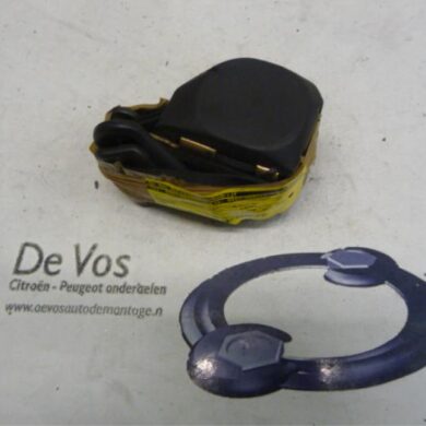 Peugeot 106  Veiligheidsgordel links-achter 1995