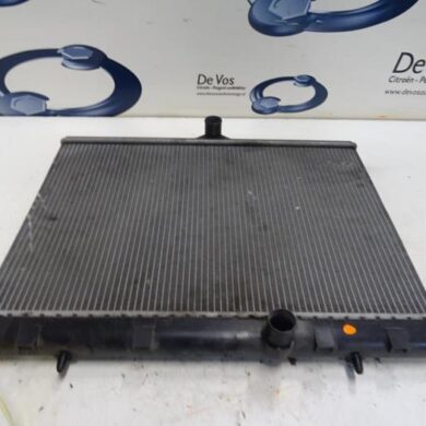 Citroen DS5  Radiator RHH-RHHRH02 2012 133391-1333A2