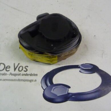 Citroen C5 2.0 16V Rear seatbelt, right 2002 8974KE