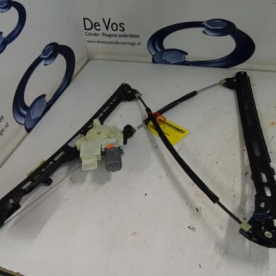 Citroen C4 Picasso  Ruitmechaniek 4Deurs rechts-voor 2016 9675924680-9816272480