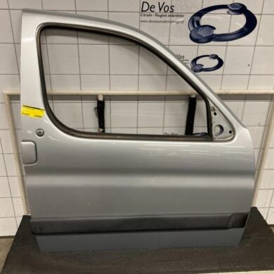 Peugeot Partner 1.4 Front door 4-door, right 2004 9004W2
