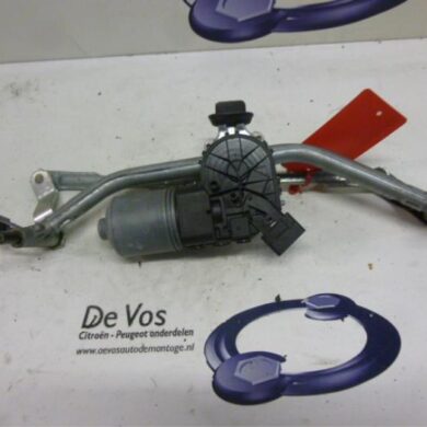 Peugeot 207 1.6 HDiF 16V Front wiper motor 2007 6405KK