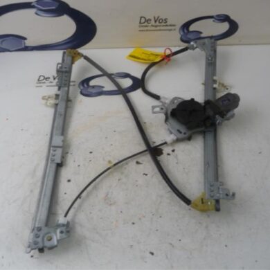 Citroen Xsara 1.6 16V Ruitmechaniek 4Deurs rechts-voor 2003 9222L0