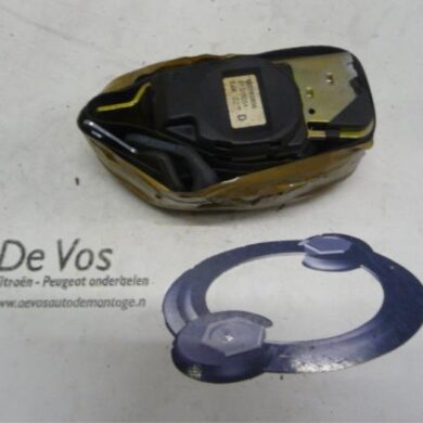 Peugeot 405 1.9 GLD,GRD Veiligheidsgordel rechts-voor 1995 8971XA