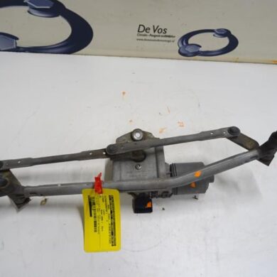Citroen C5 2.0 16V Front wiper motor 2006 6405J2