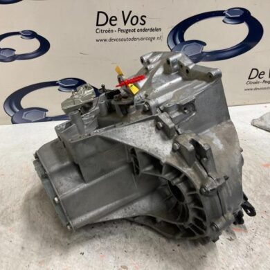 Peugeot 208  Versnellingsbak 5GR 2017 1612862380-1612904980 20EA73