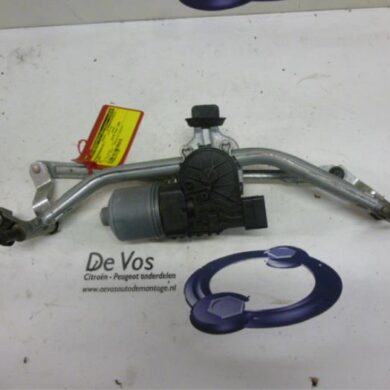 Peugeot 207 1.6 HDi 16V Front wiper motor 2006 6405CH