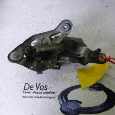 Peugeot 407 2.7 HDi V6 24V Front wiper motor 2009 6405EK-6405EL