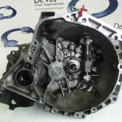 Peugeot 107 1.0 12V Versnellingsbak CFB 2011 2231W5