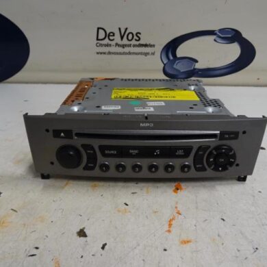 Peugeot 308  Radio CD player 2009 16077679XN-657959-16077681XH-96750284XN