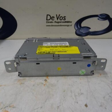 Peugeot 208  Radio 2013 1608758780-1616370580