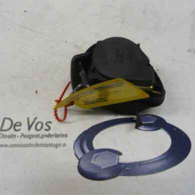 Peugeot 306 1.8i 16V Rear seatbelt, right 1999 8973W8