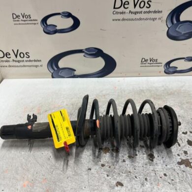 Citroen C4 Cactus 1.2 PureTech 110 12V Schokdemperpoot rechts-voor 2019 9820948580