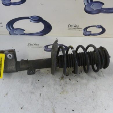 Peugeot 3008  Front shock absorber rod, left 2014 5208G2