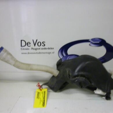 Citroen C4 1.6 HDi 16V Ruitensproeiertank voor 2005 6431F8