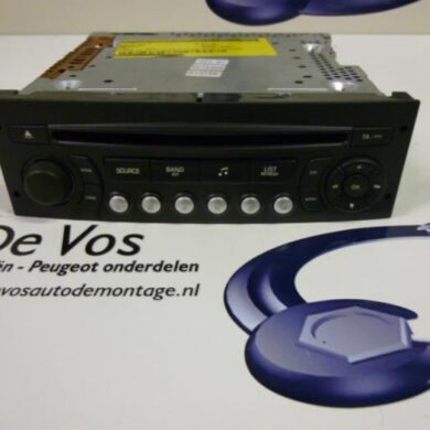 Peugeot 207  Radio CD player 2007 6465L6-6465L7