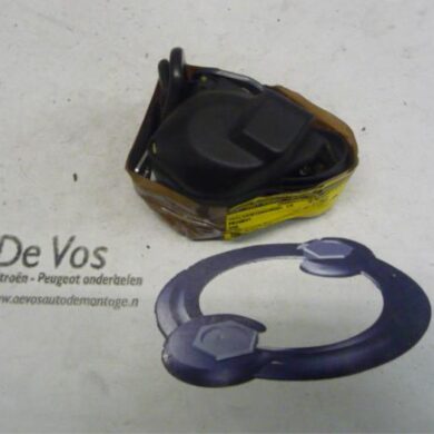 Peugeot 205 1.8 XLD,XRD,GLD,GRD Rear seatbelt, left 1996 8971SC