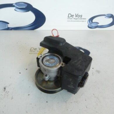 Peugeot 206 1.4 HDi Power steering pump 8HZ 2006 4007LK-4007XF