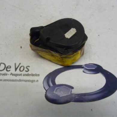 Citroen Saxo  Rear seatbelt, left 1999 8973GH