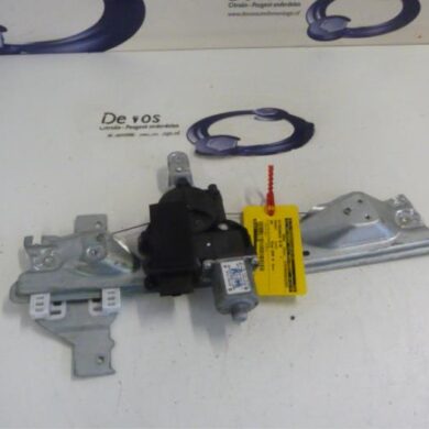 Peugeot 308  Ruitmechaniek 4Deurs rechts-achter 2008 9224E9-9224F0-9675466680