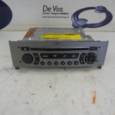 Peugeot 308  Radio CD player 2008 16077683XH-657957