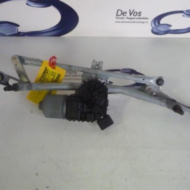 Peugeot Partner 1.6 HDI 90 Front wiper motor 2012 6405LK