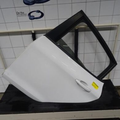 Peugeot 208  Rear door 4-door, left 2016 9671907580