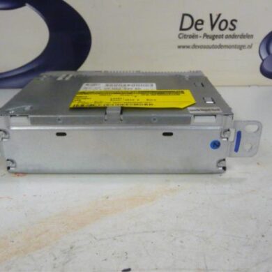 Peugeot 308  Radio 2014 1611750180