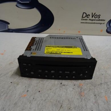 Peugeot 206 1.6 16V Radio CD player 2002 6564RT