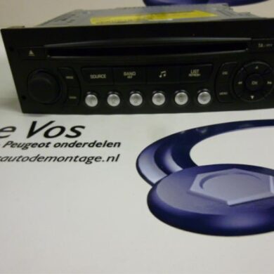 Citroen C3 1.6 16V VTi 120 Radio CD player 2011 6574PW-16077504XT-6574PX-16077505XT