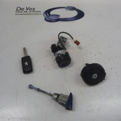 Peugeot 308  Set of cylinder locks (complete) 2010 4162SS