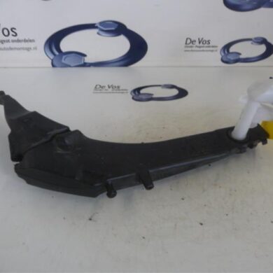 Peugeot 308  Ruitensproeiertank voor 2015 9806526980