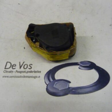 Peugeot 306 1.9 DT Veiligheidsgordel rechts-achter 1998 8973W8