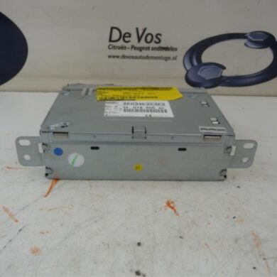 Peugeot 208  Radio 2013 1608758780-1616370580