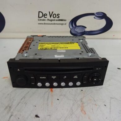 Peugeot Expert  Radio CD player 2007 16077504XT-6564QX