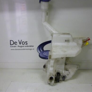 Citroen C5  Front windscreen washer reservoir 2008 6431L0