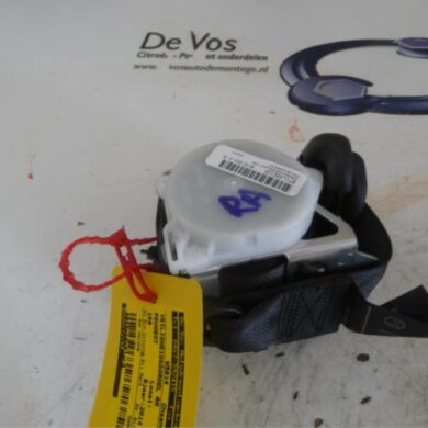 Peugeot 108 1.0 12V Veiligheidsgordel rechts-achter 2014 B0008722XX