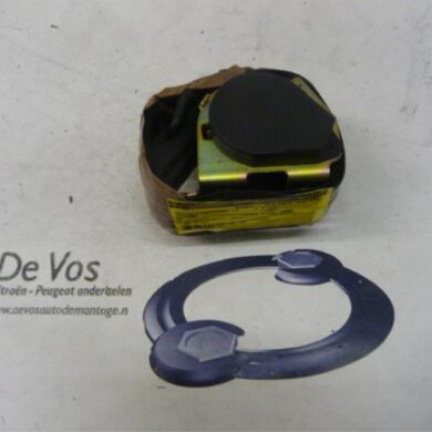 Citroen C4 1.6 16V Veiligheidsgordel links-achter 2005 8974JK