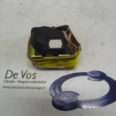 Peugeot 406 2.0 HDi 90 Veiligheidsgordel rechts-achter 2002 8973S4