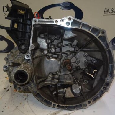 Peugeot 208  Gearbox HMZ-HMZHM01 2014 9803846280-9678376580-1606864380-1608995480 20CR15
