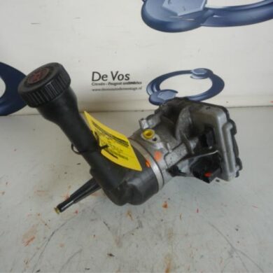 Peugeot 308  Power steering pump 8FR-8FR8F01 2011 1610013680
